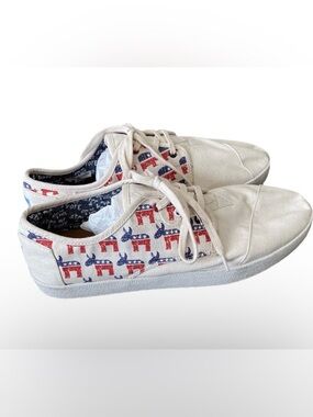 B34 TOMS Donkey Vote Democrat Sneakers Tom’s Flats Men’s Size 9.5